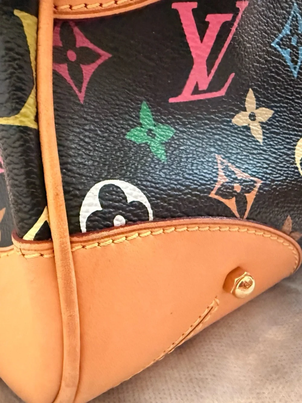 Limited Edition Louis Vuitton Claudia in Noir Monogram Multicolor AS2140